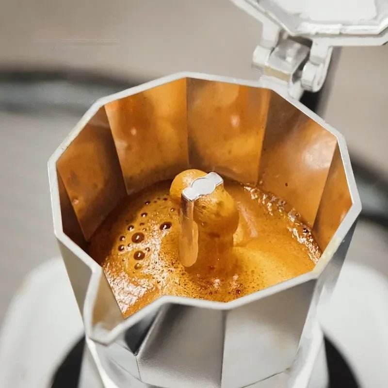 Cafetière Octogonale Italienne en Aluminium - Ma Cuisine Boutique